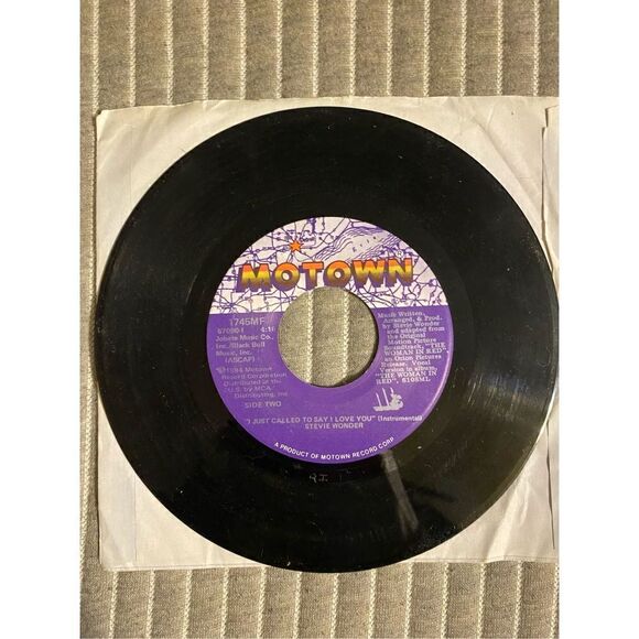 Vintage 1984 Motown Stevie wonder vinyl - Picture 4 of 5